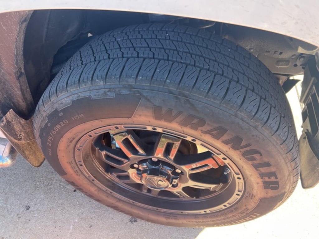 Used 2019 Toyota Tundra  Truck CrewMax