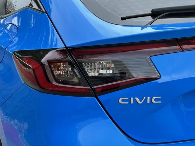 Used 2024 Boost Blue Pearl Honda Sport Touring image 8