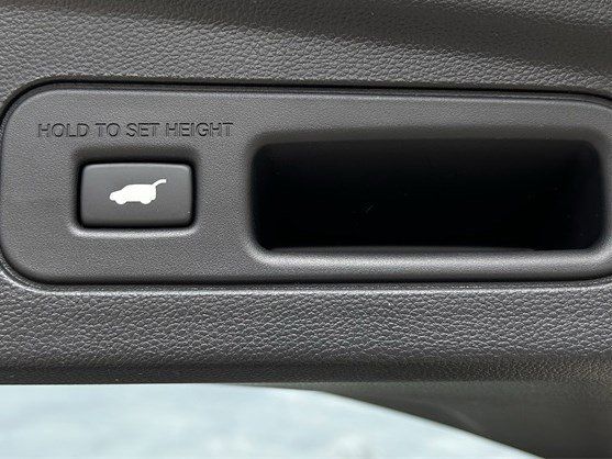 New 2026 Platinum White Pearl Acura SH-AWD Advance Package image 25