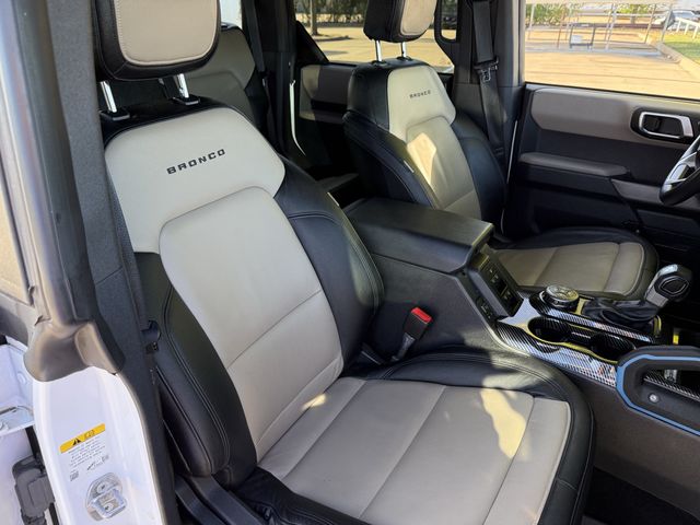 Used 2022 Oxford White Ford Wildtrak image 25