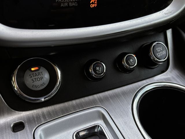 Used 2017 Gun Metallic Nissan Platinum image 22