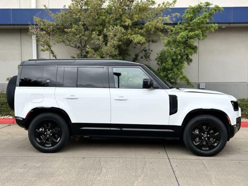 Used 2022 Land Rover Defender X-Dynamic SE SUV