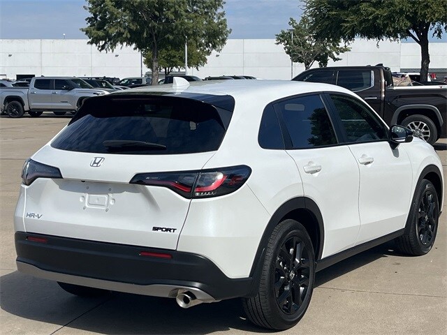 2025 Honda HR-V Sport photo 2
