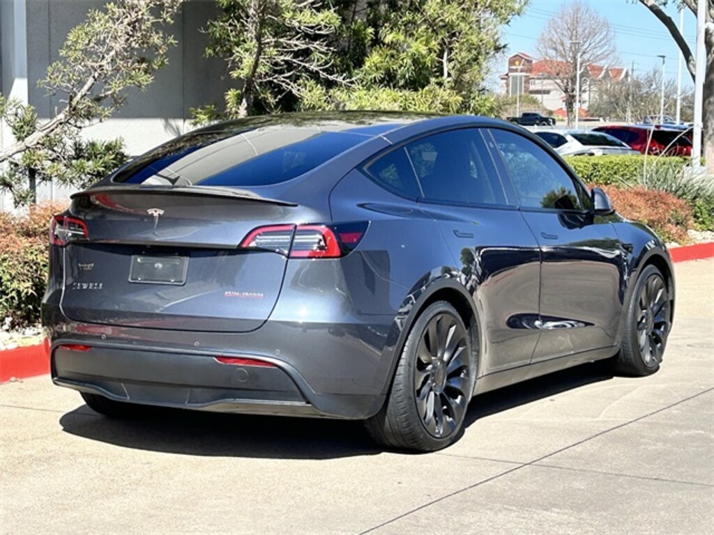Used 2022 Tesla Model Y Performance SUV