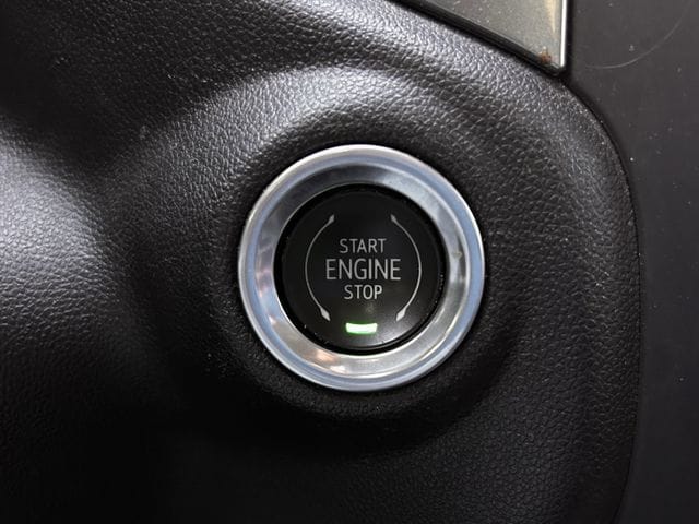 Used 2021 Red Hot Chevrolet LT Trail Boss image 23