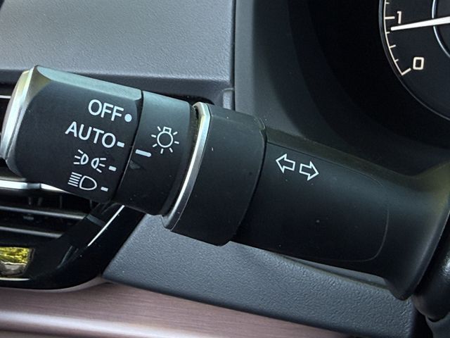 Certified Used 2024 Platinum White Pearl Acura Technology Package image 22