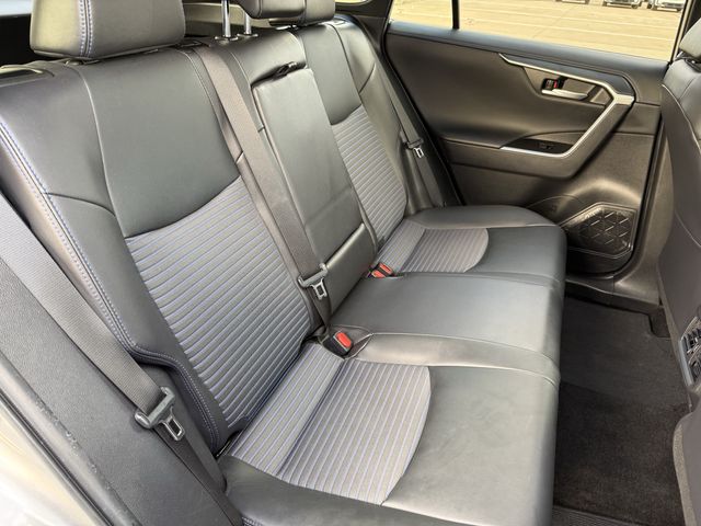 Used 2025 Silver Sky Metallic/Midnight Black Metallic Toyota XSE image 28
