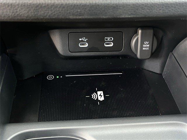 Used 2025 Platinum White Pearl Acura Base image 21