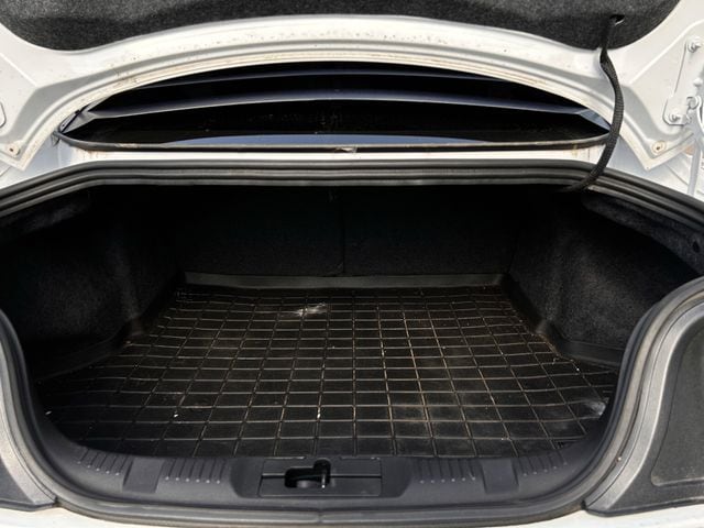 Used 2019 Oxford White Ford Ecoboost image 30