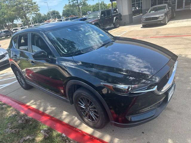 2019 Mazda CX-5 Touring Auto's photo