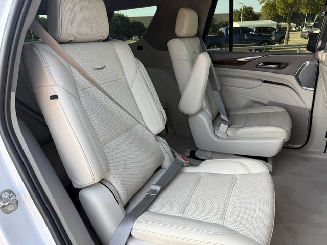 Used 2024 Crystal White Tricoat CADILLAC Sport Platinum image 27