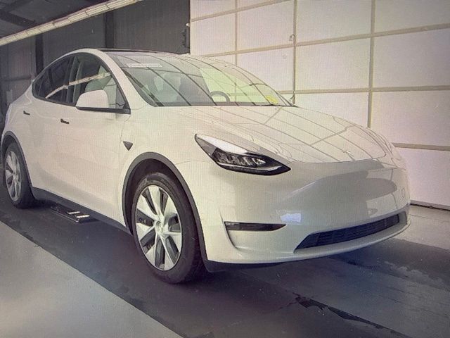 2021 Tesla Model Y Long Range Dual Motor All-Wheel Drive's photo