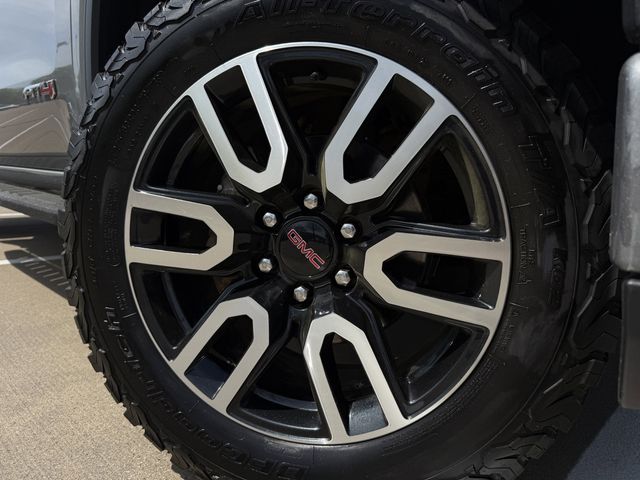Used 2023 Sterling Metallic GMC AT4 image 12