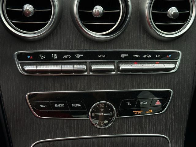 Used 2020 Polar White Mercedes-Benz C 300 image 18