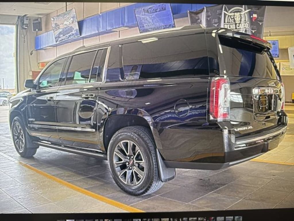 Used 2016 GMC Yukon XL Denali SUV