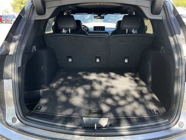 Used 2025 Platinum White Pearl Acura SH-AWD image 34