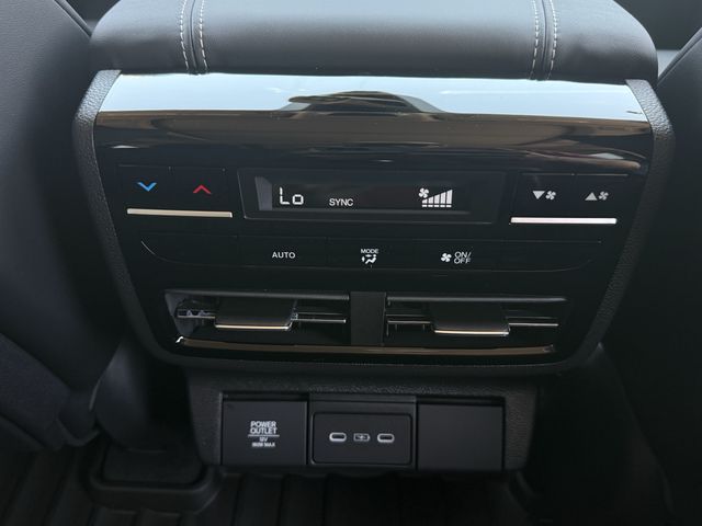 New 2026 Platinum White Pearl Acura SH-AWD Technology Package image 29