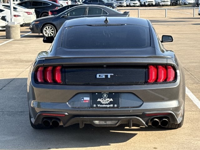 Used 2020 Magnetic Metallic Ford GT Premium image 5