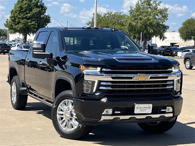 2022 Chevrolet Silverado 2500HD High Country photo 2