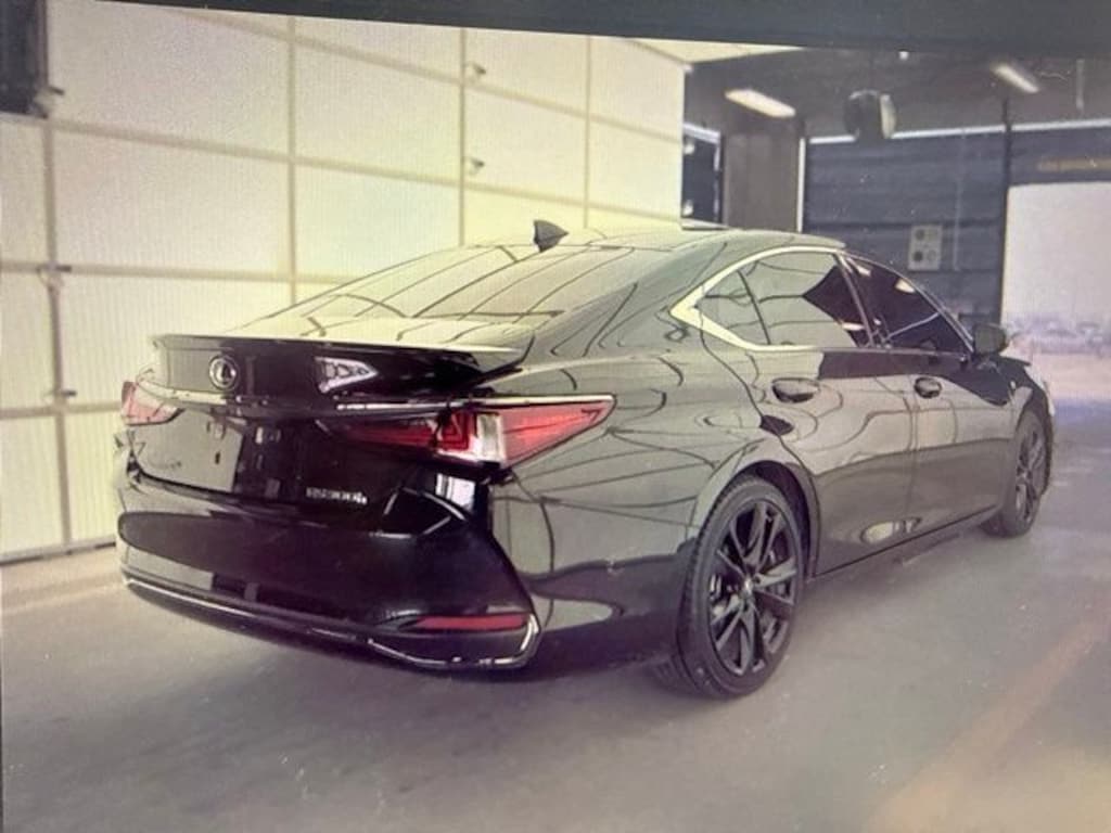 Used 2024 Lexus ES 300h 300h F Sport Handling Sedan