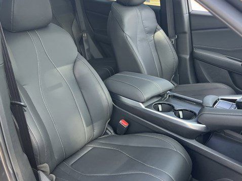 New 2026 Platinum White Pearl Acura SH-AWD image 30