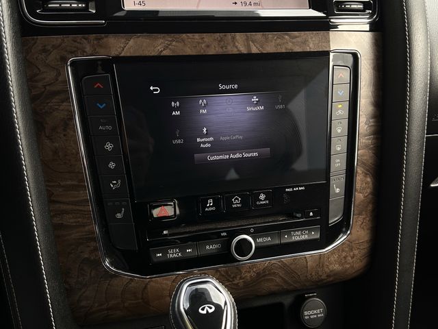 Used 2021 Graphite Shadow INFINITI Premium Select image 22