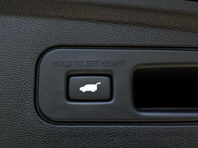 Certified Used 2023 Liquid Carbon Metallic Acura Advance image 35