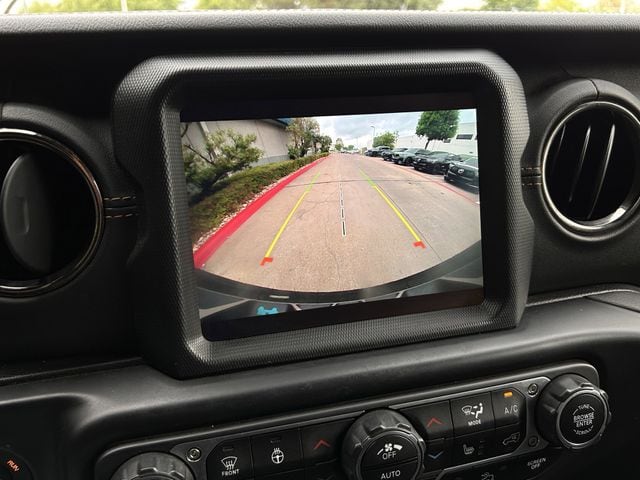 Used 2022 Sting-Gray Clearcoat Jeep Unlimited Sahara High Altitude 4xe image 18