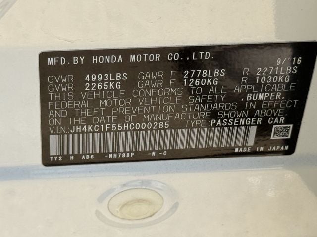 Used 2017 Bellanova White Pearl Acura Base image 27