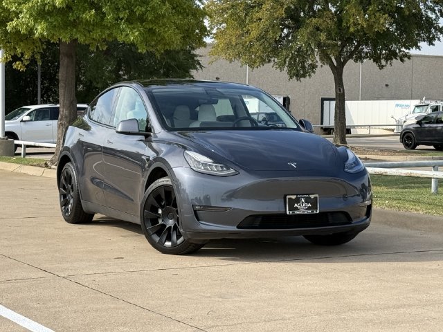Used 2022 Tesla Model Y Long Range with VIN 7SAYGDEE3NF362703 for sale in Arlington, TX