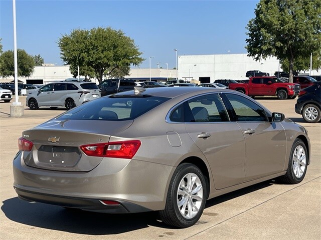 2023 Chevrolet Malibu 1LT photo 4