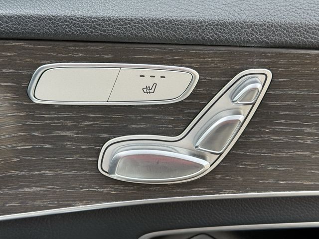 Used 2020 Polar White Mercedes-Benz C 300 image 26