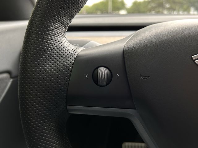 Used 2021 Pearl White Multi-Coat Tesla Long Range image 14