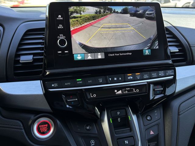 Used 2025 Modern Steel Metallic Honda EX-L image 18