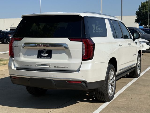 Used 2022 White Frost Tricoat GMC Denali image 4
