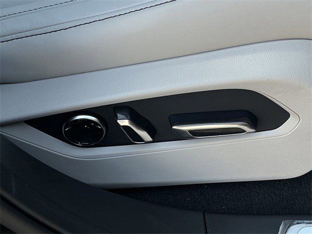 Used 2026 Majestic Black Pearl Acura Technology Package image 31