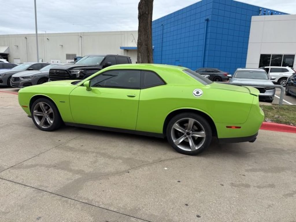 Used 2015 Dodge Challenger R/T Coupe