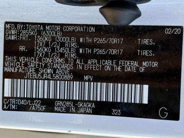 Used 2020 Super White Toyota Venture image 29