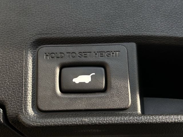 Certified Used 2024 Majestic Black Pearl Acura Base image 34