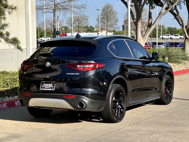 Used 2018 Vulcano Black Metallic Alfa Romeo Ti image 4