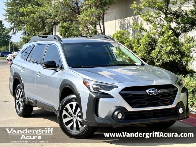 2025 Subaru Outback Premium's photo