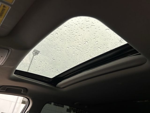 Used 2020 Platinum White Pearl Acura 3.5L image 26