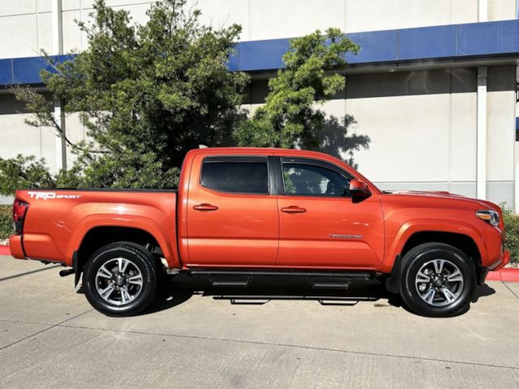 Used 2018 Toyota Tacoma TRD Sport Truck Double Cab