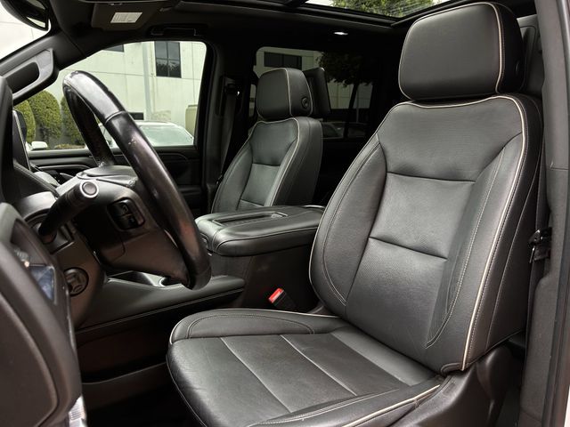 Used 2021 White Frost Tricoat GMC SLT image 28