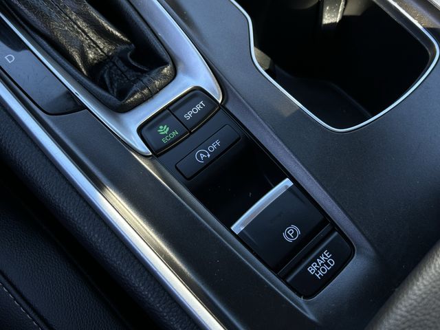 Used 2022 Still Night Pearl Honda Sport image 24