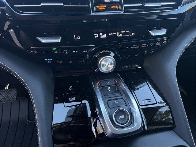 New 2026 Platinum White Pearl Acura SH-AWD Advance Package image 19