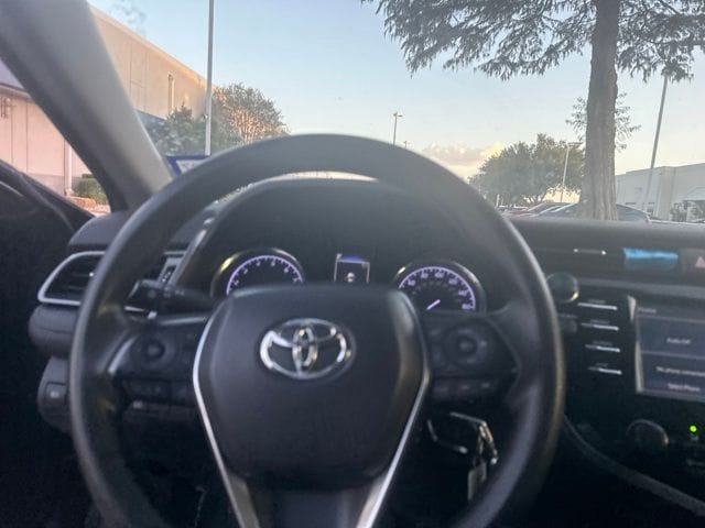 Used 2019 Predawn Gray Mica Toyota LE image 10