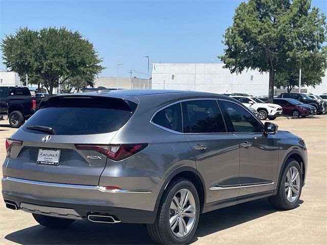 Certified Used 2026 Platinum White Pearl Acura FWD image 4