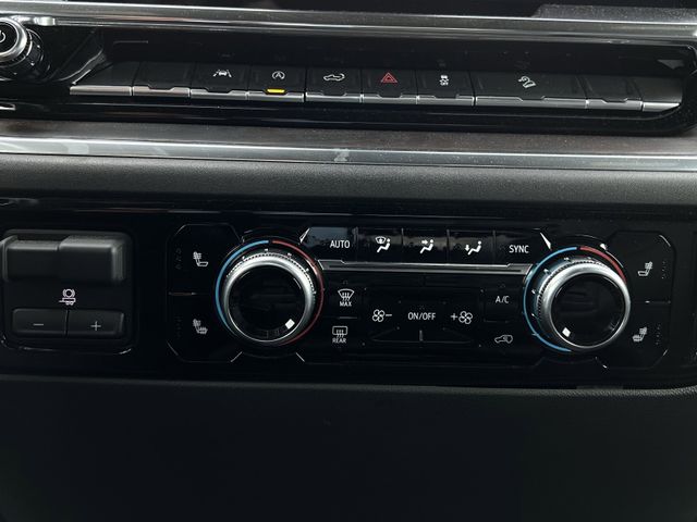 Used 2022 Onyx Black GMC SLT image 21