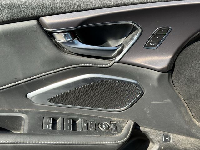 Certified Used 2025 Platinum White Pearl Acura Base image 23